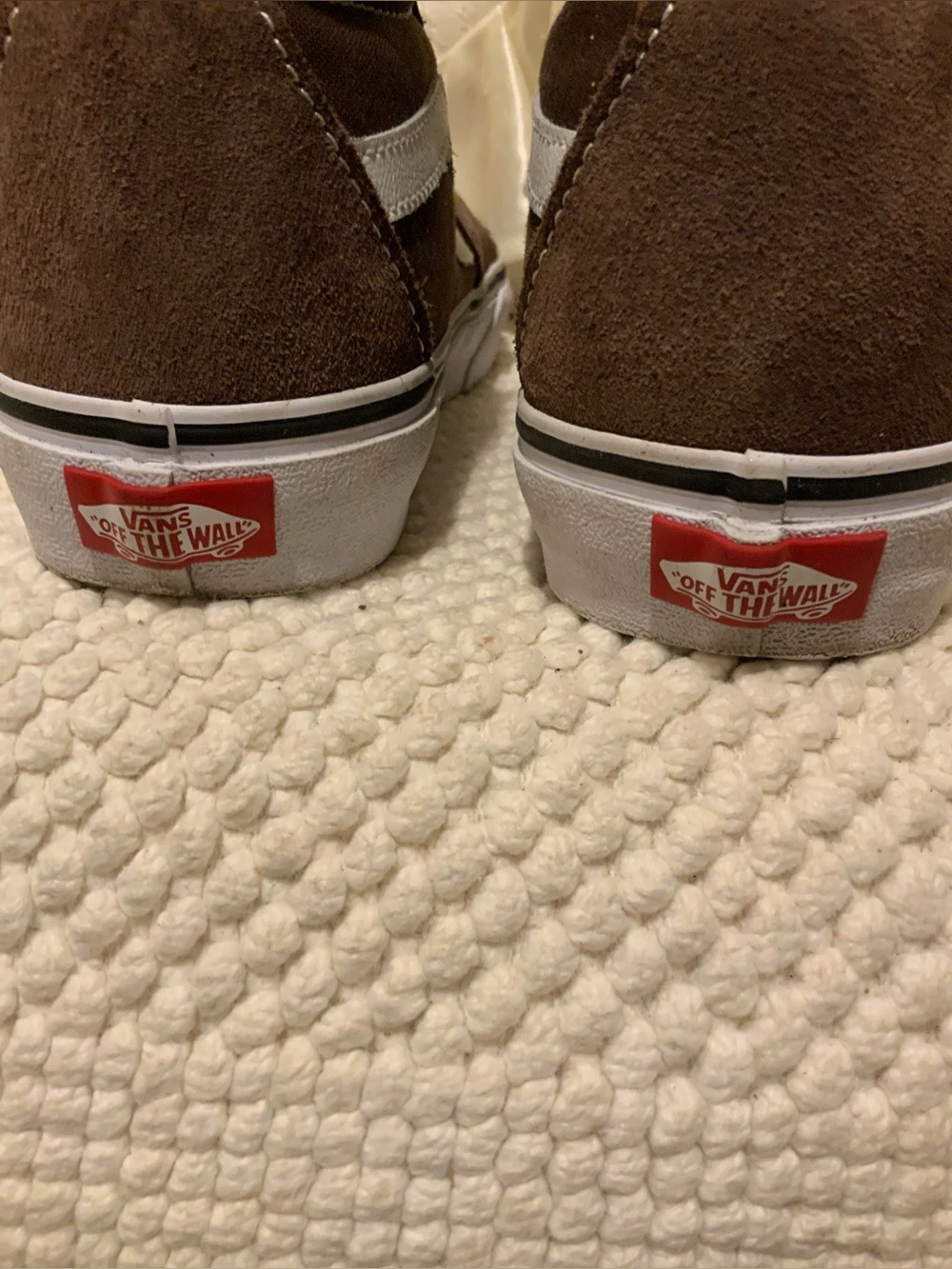 VANS - Picture 7 of 11